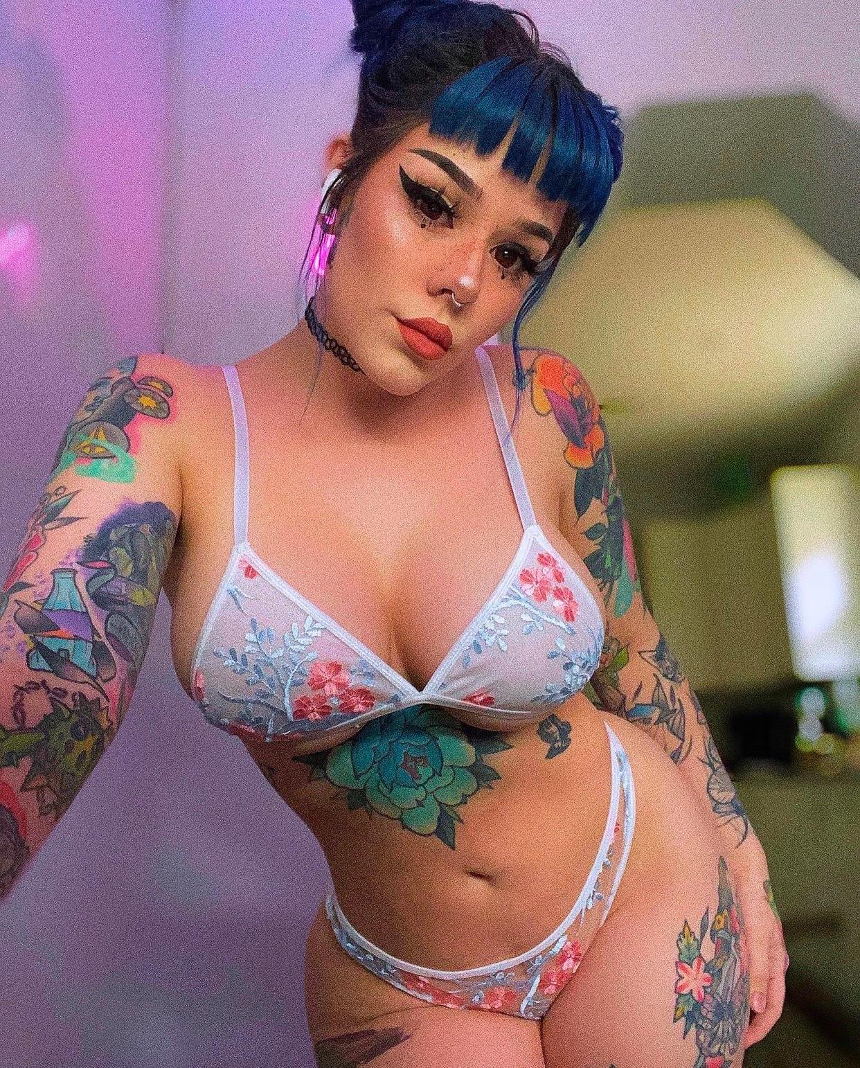 Hookup to Fuck 🍆🍑🍆🍑🍆🍑💦