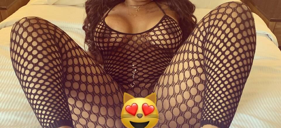 NEW GIRL i taste like candy let’s play&party