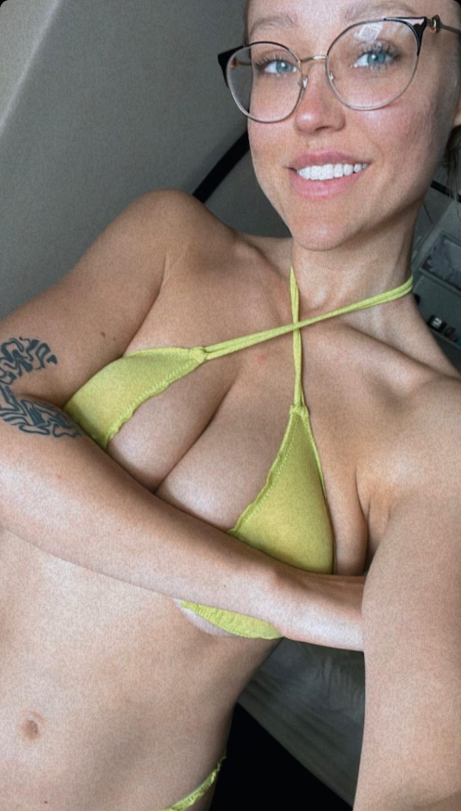 HMU if you dtf Raw sex‼️ SC:blisslee2pretty or My number: +13132282187