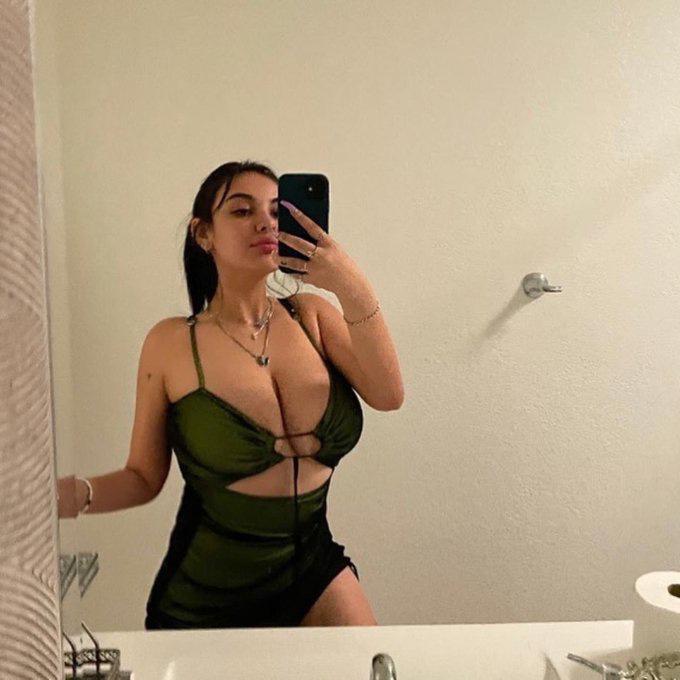AM AVAILABLE FOR HOT SEX AND DISCREET FUN NO UPFRONT PAYMENTSNAP CHAT (drey_4pf)