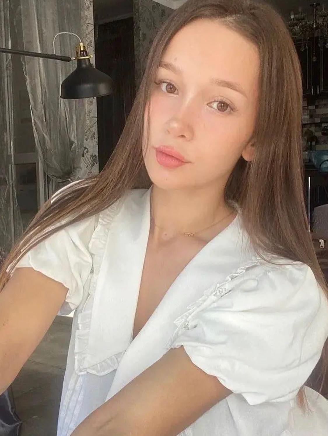 I’m Available for both INCALL and OUTCALL service🍒🍆❤️