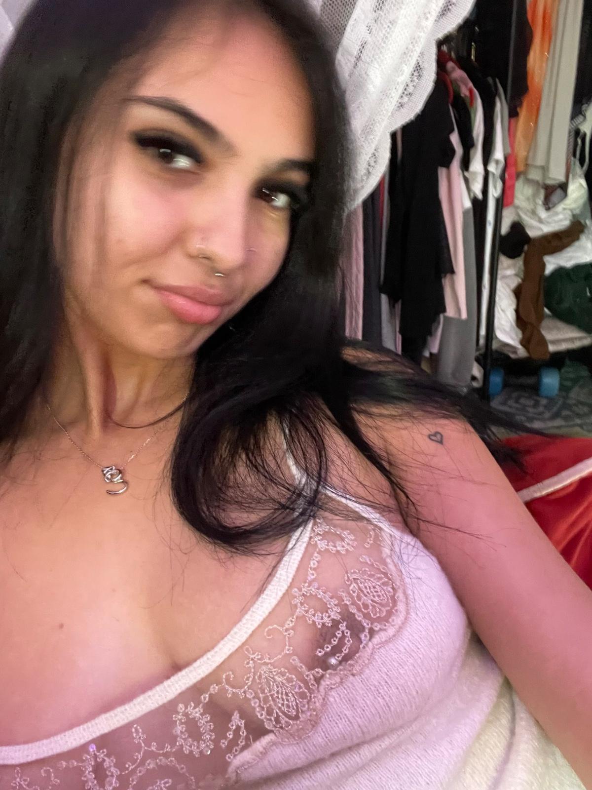 ESCORT BEST SERVICE TEXT Me: (805) 272-0841 or add my Snapchat :Kimberlyxosexy