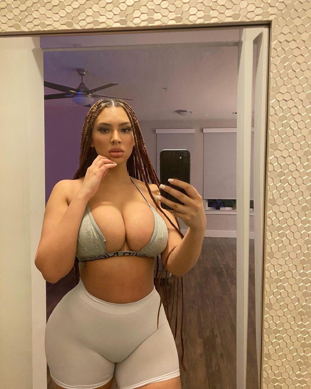 HORNY😍and WET💦PUSSY😍 CASH or ETRANSFER (218) 451-2479