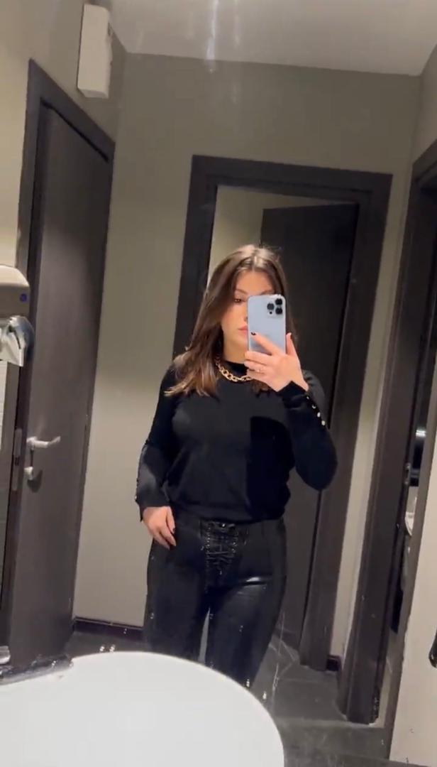 Available for Hot sex blow job, doggy and anal