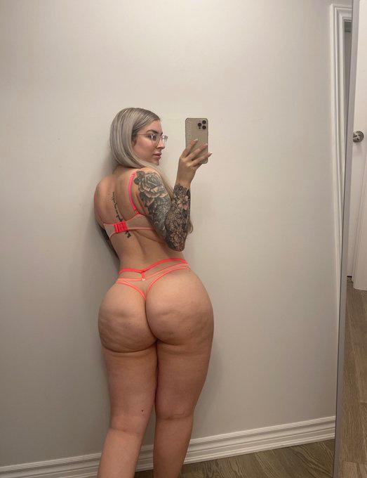 Are you down to fuck💦🍑🍆 ? Snapchat acortana2020 or text 4699963740 😍
