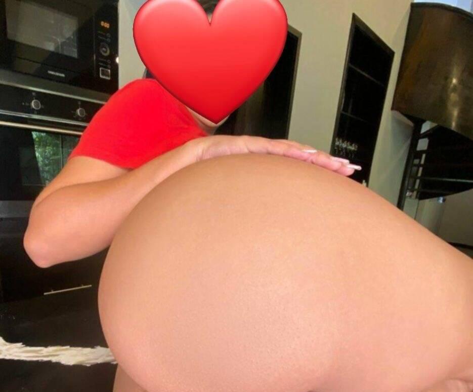 Latina °°Curvy bombshell - bored&&hor3y