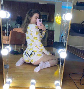 NAUGHTY CINDY SERVICE