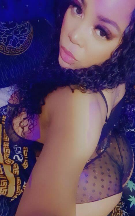 AFRO BRAZILIAN VIXEN! MY BODY IS YOUR PLAYGROUND (IN & OUT)