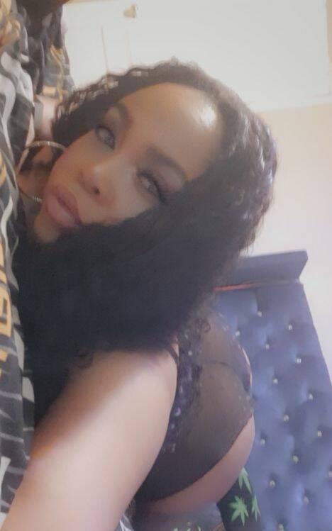 AFRO BRAZILIAN VIXEN! MY BODY IS YOUR PLAYGROUND (IN & OUT)