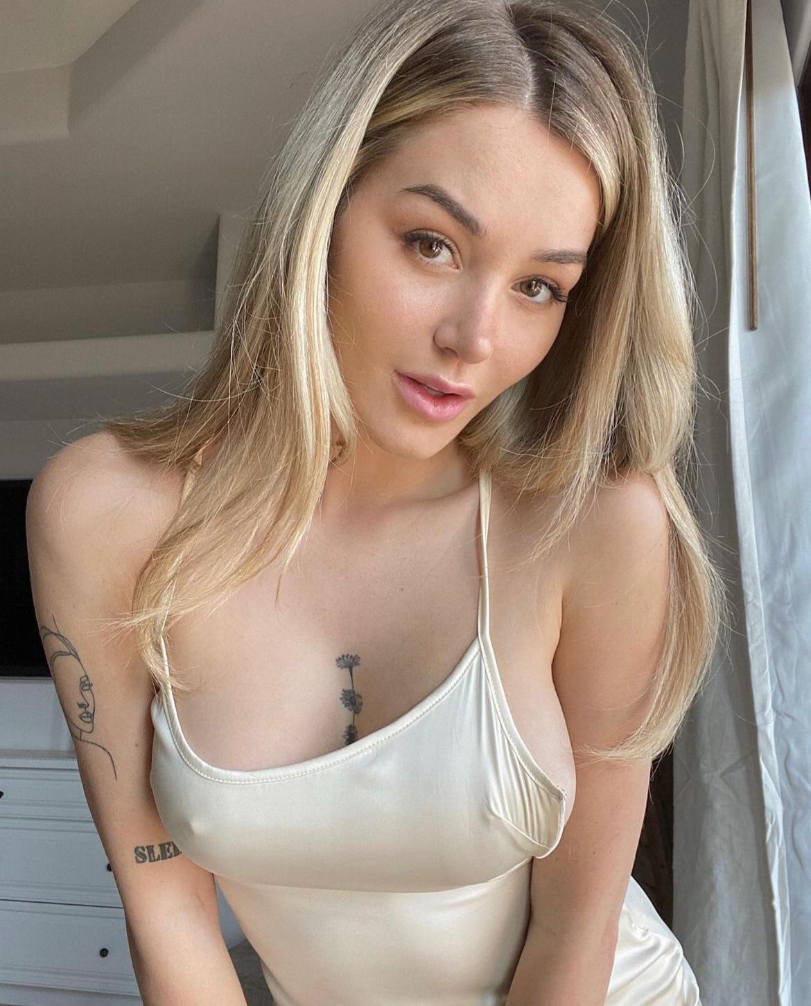 I’m available for incall and outcall services👅😍❤️‍🩹🥶💦