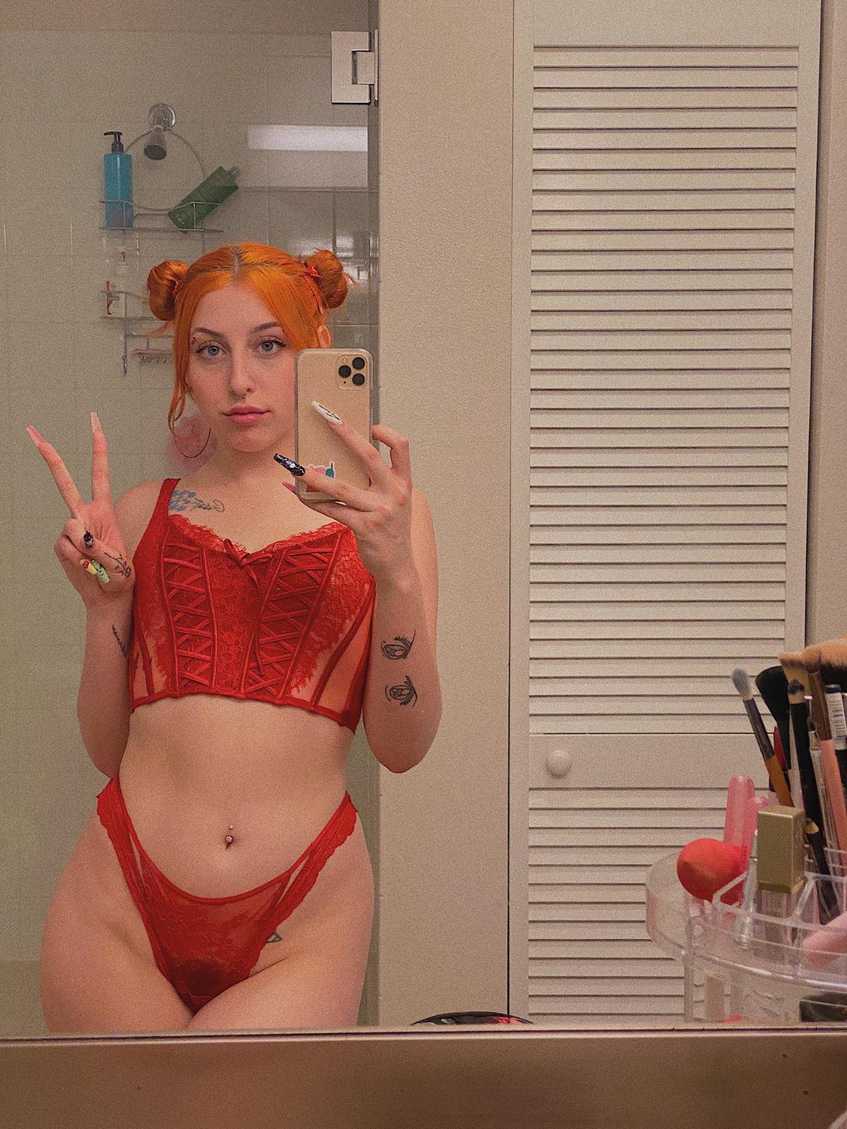 I’m down to fuck 🍆💦👅 snap Ajoke202220