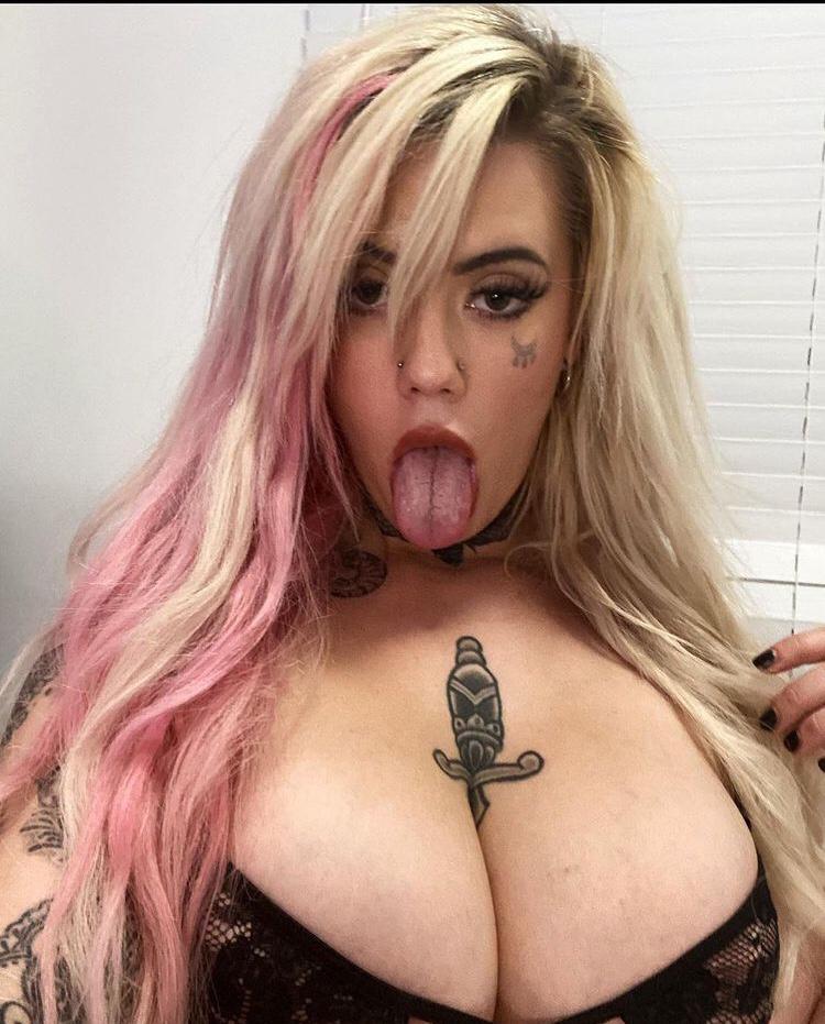 Sex Hookup With Joy👅🍆🍑Snapchat:Tattood_nasty,,, Phone:6469799612