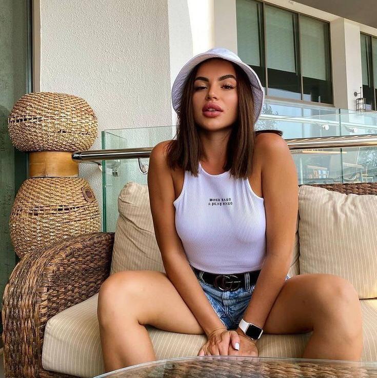 AVAILABLE FOR HOOK UP👅🍆🍑Snapchat: o_akintola9782 WHATSAPP: +1 (754) 229‑5704