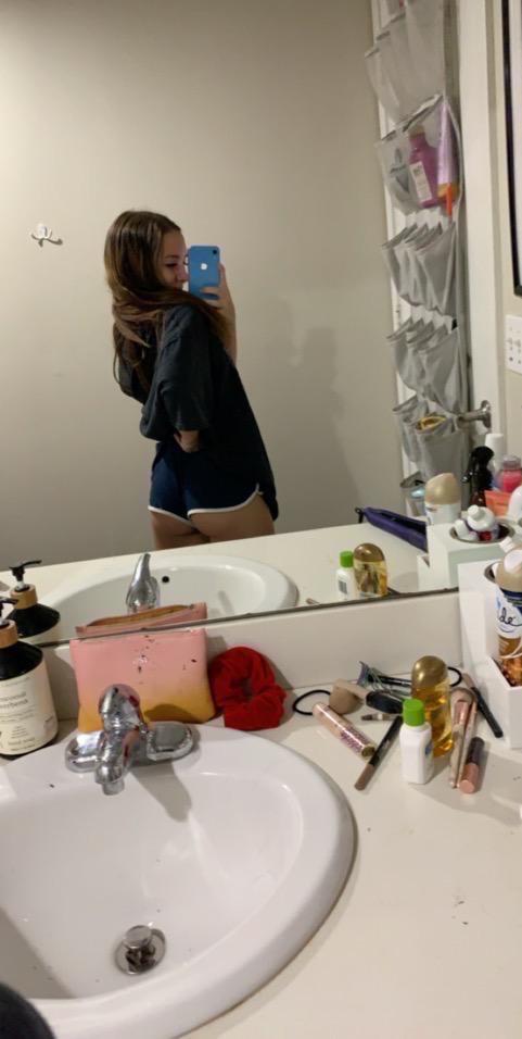 I’m available for hookup both incall and outcall services ❤️😍🥰🥶
