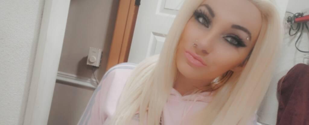 Sexy Samantha call me for a night you'll never forget !!