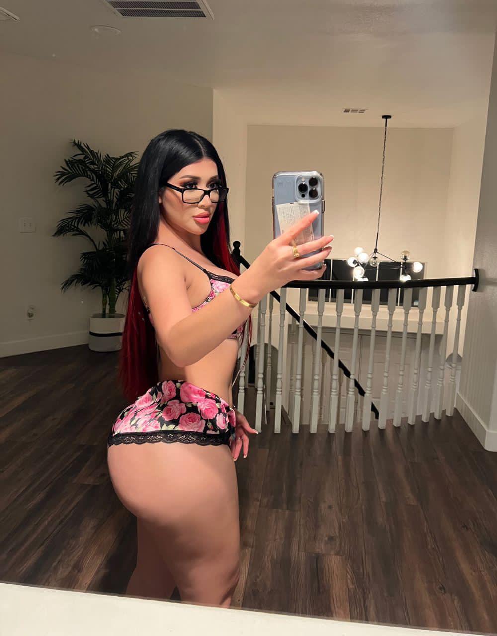 I’m Available For Sex Hookup And Annal 🍑👅🍆Down To Have Fun👅