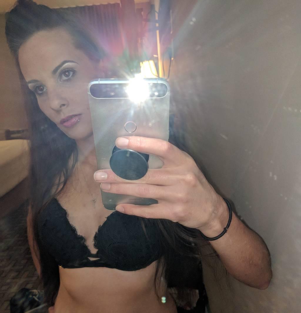 **Barrie im back!! lets f**k!!** Bella..PRVT loc.