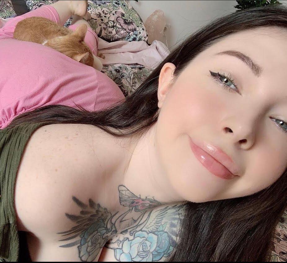 (304) 446-4637 Sex hook up 😁😞❤️🍆🍑💦🍆😊🥰