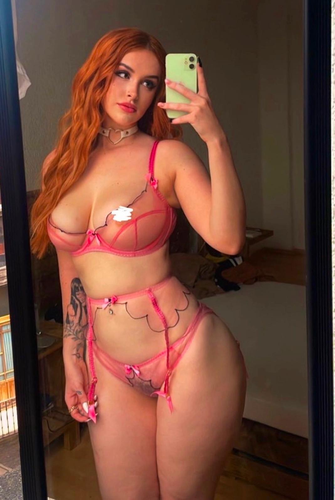 I'm a professional sex worker,I give good therapy,good vibes and amazing sex👅
