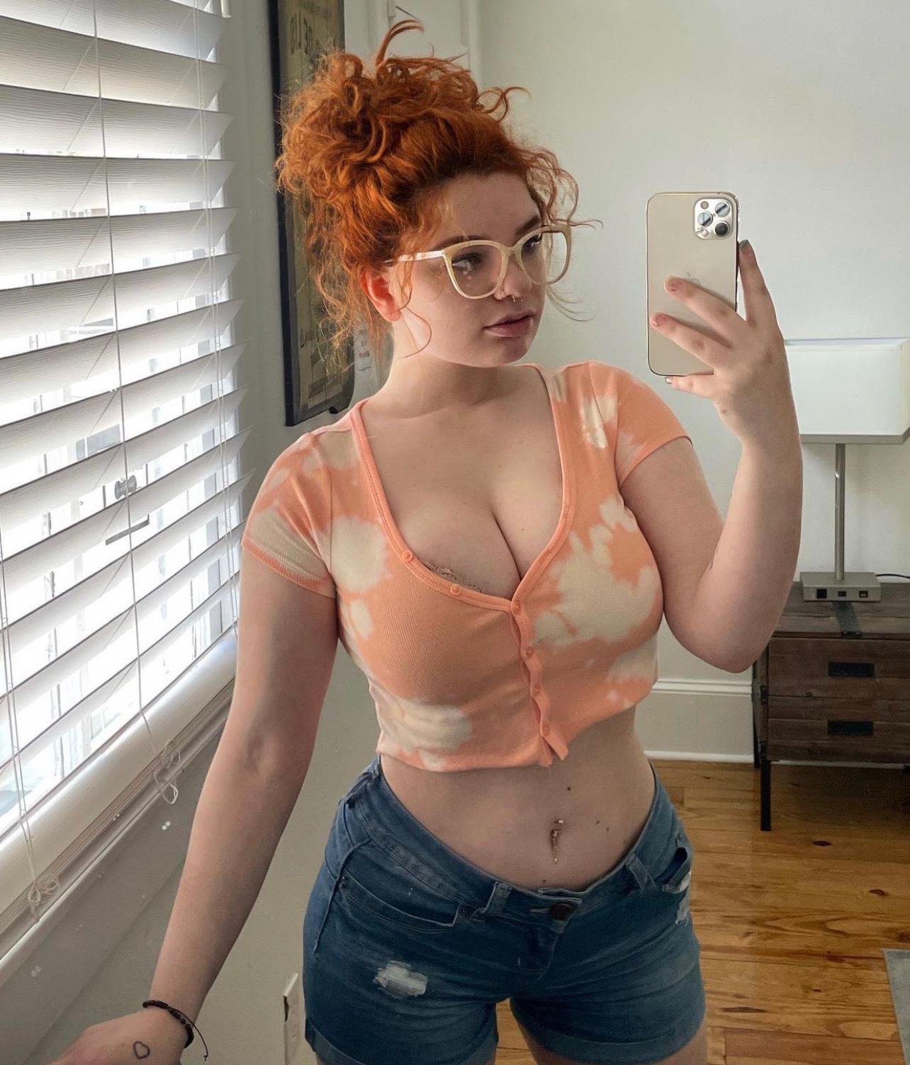 HMU for quick fun and meet up text 7408551738 Snapchat alanacandy4u