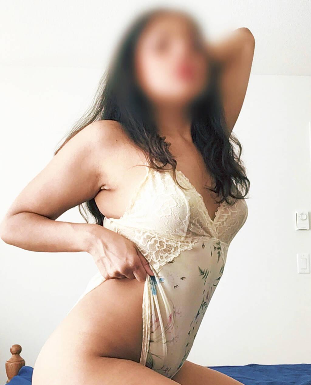 100 HALF! • 19 YR OLD HOT PUNJABI GIRL