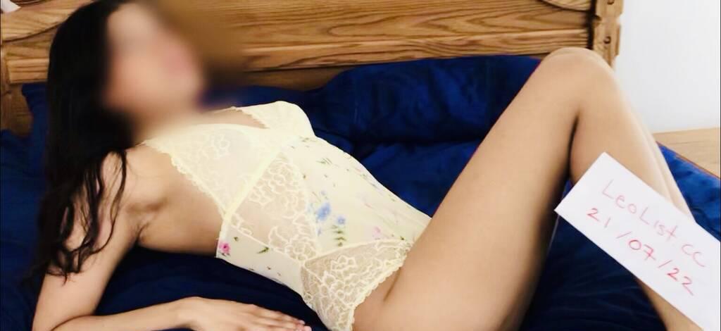 100 HALF! • 19 YR OLD HOT PUNJABI GIRL