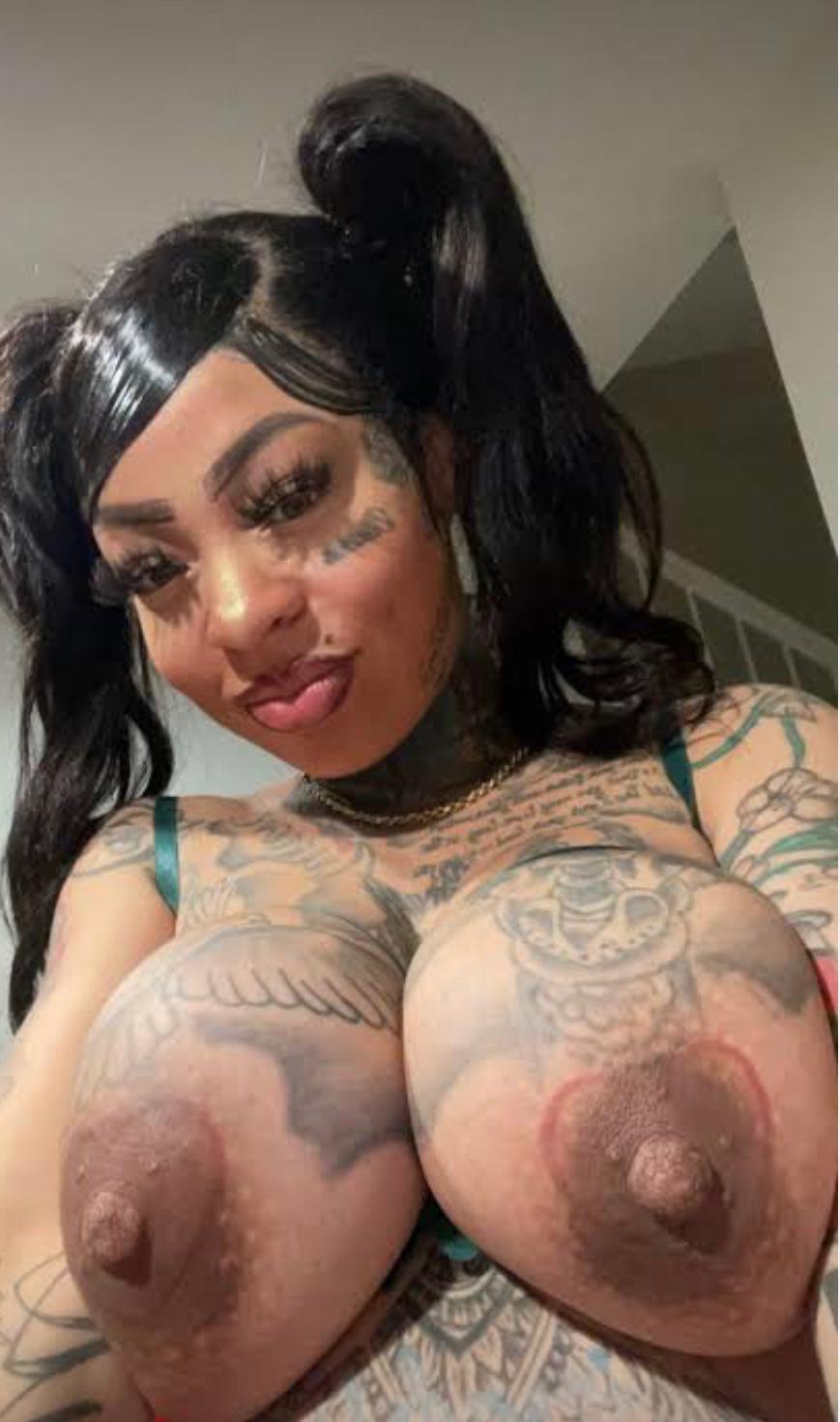 Let’s hookup & fuck 👅🤩 add me on snap 👻kathypeacock408