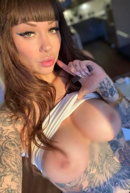 I’m available for sex hookup 💦🥵😁👅🍆