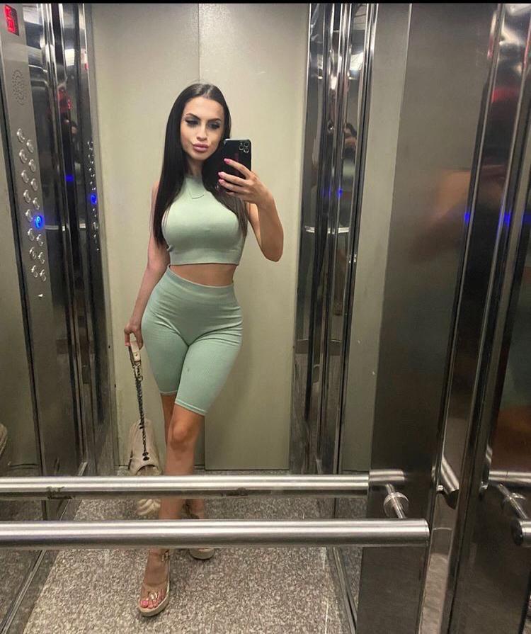 Down to fuck? Text me 😍❤️