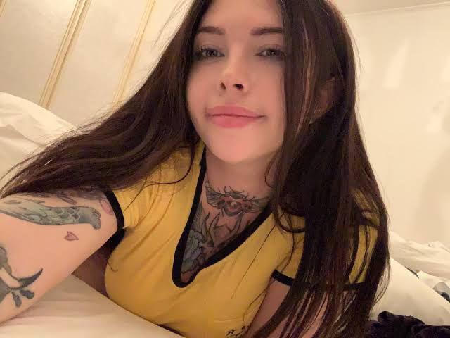 ’m available for hook up 🆙 ready to serve with an unforgettable experience