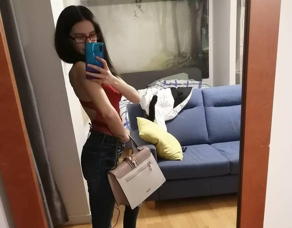 PETITE SALOPE 100% OUVERTE DESPRIT