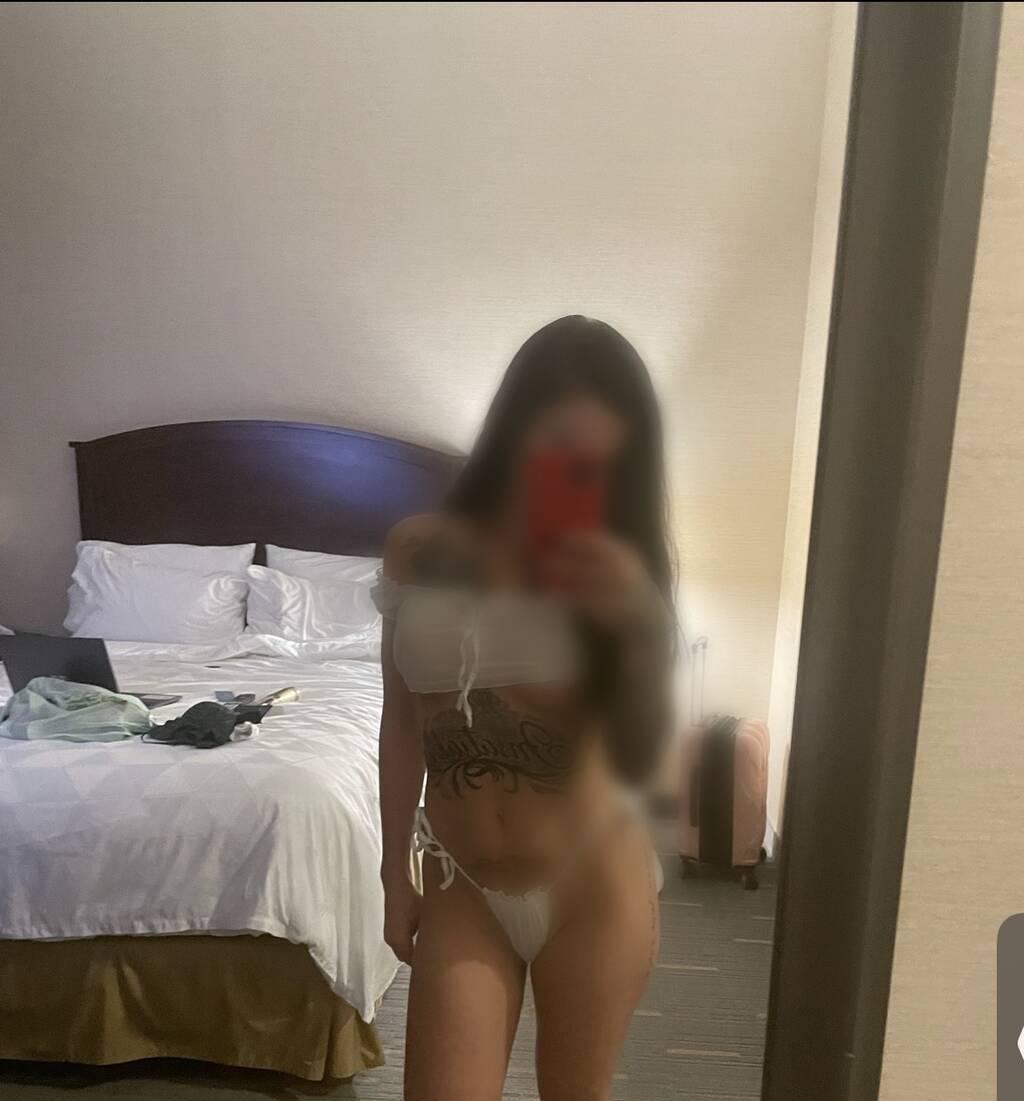 Sexy seductive Miss London in Lethbridge 2 days left cash