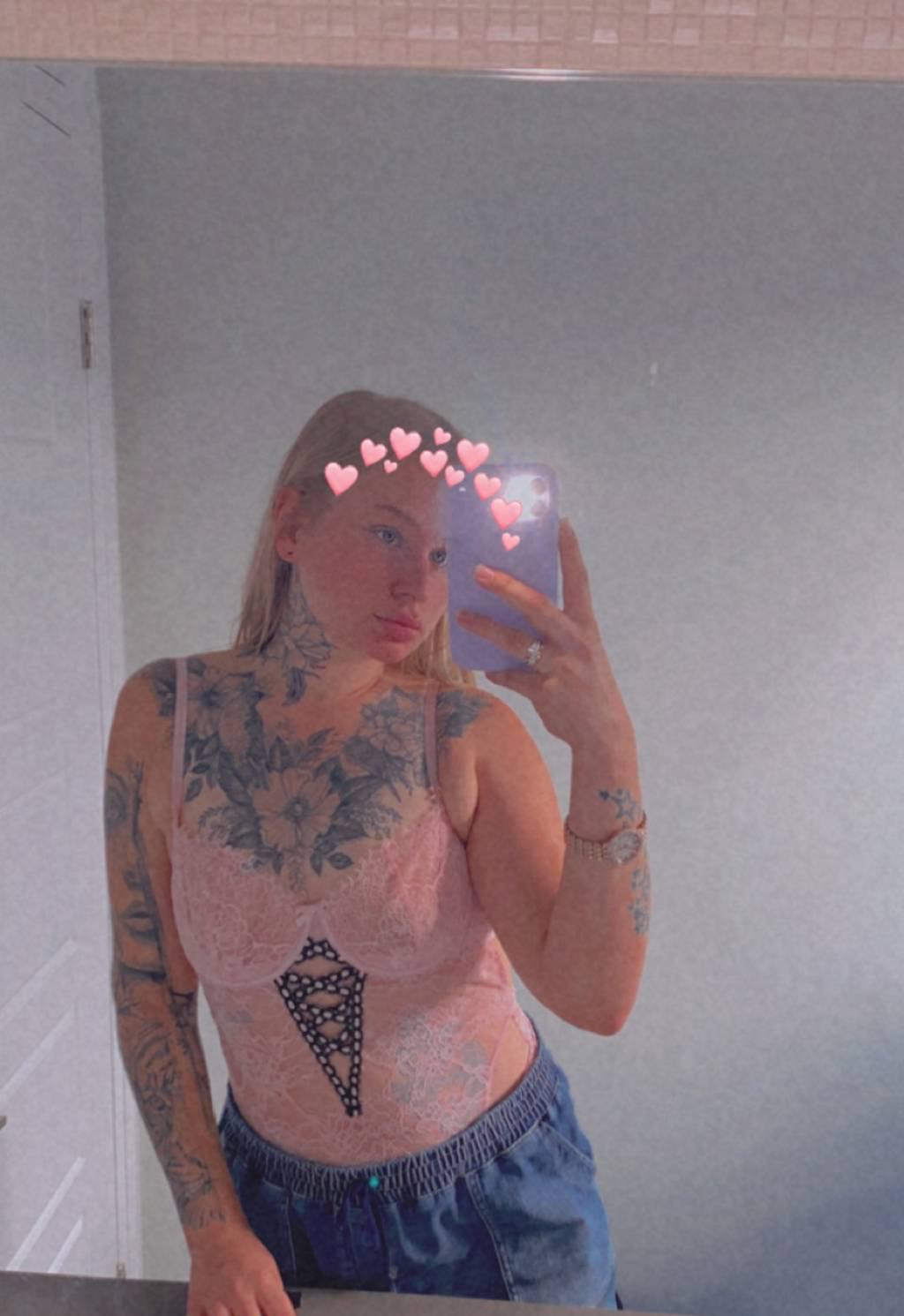 STRATFORD & AREA // party girl