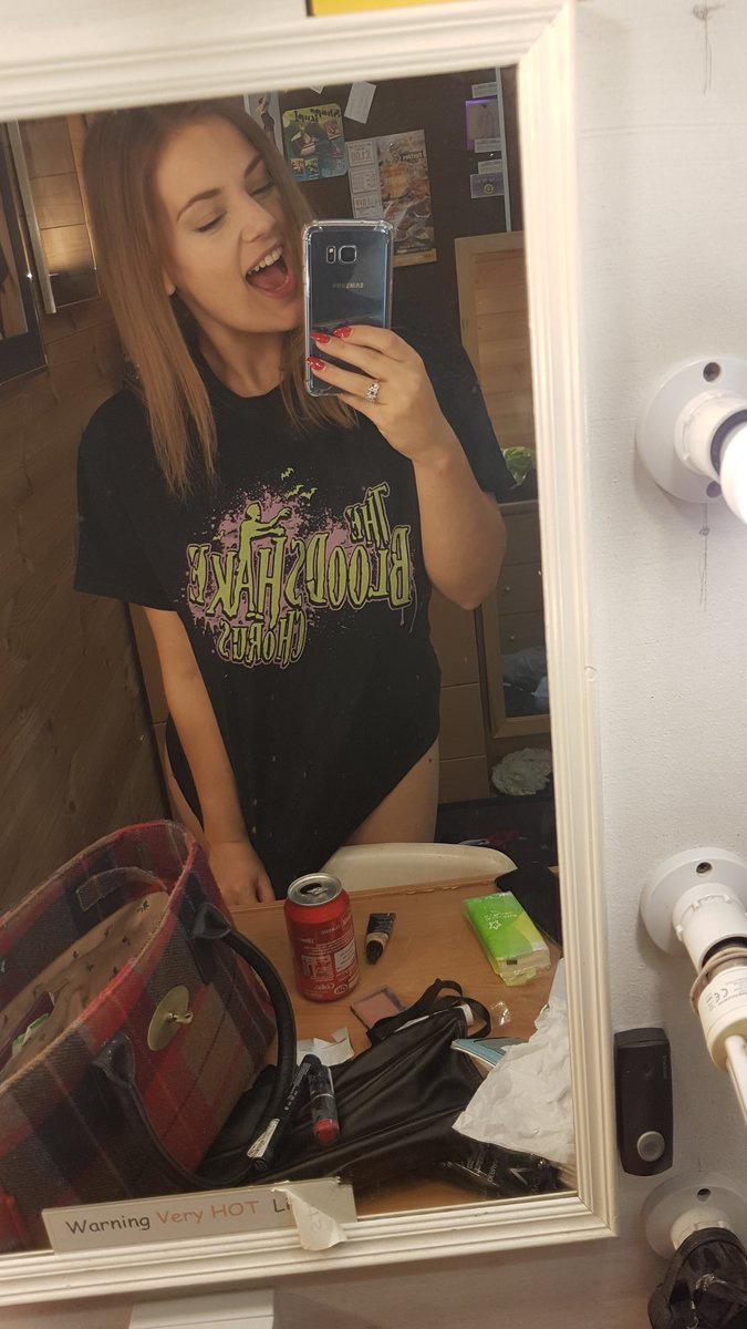 sweet and hot lady available in Abbotsford