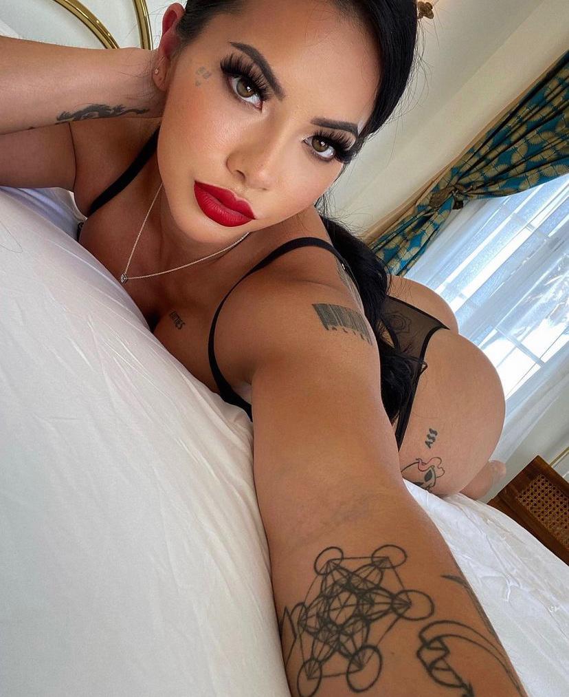 Available for Sex Hookup👅 And Discreet fun 🍆👅