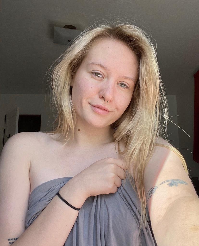 I am open to meet up right away 👻👻fre_ya24