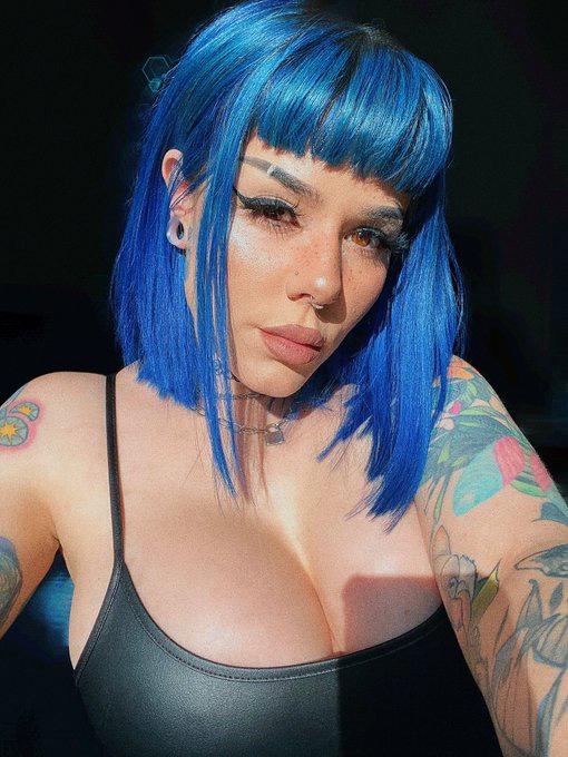 Available for hook up only 🍆