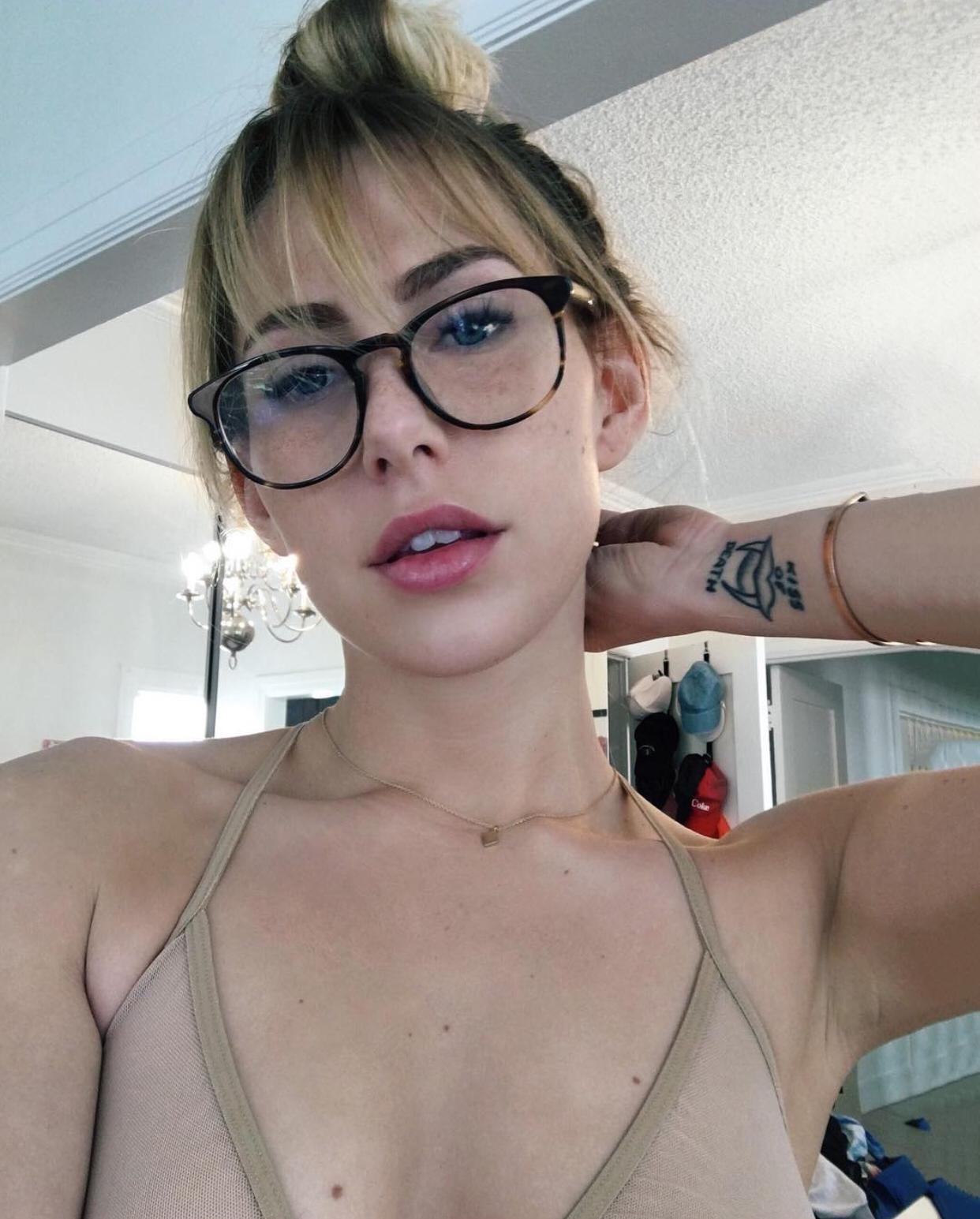 Down for hookup