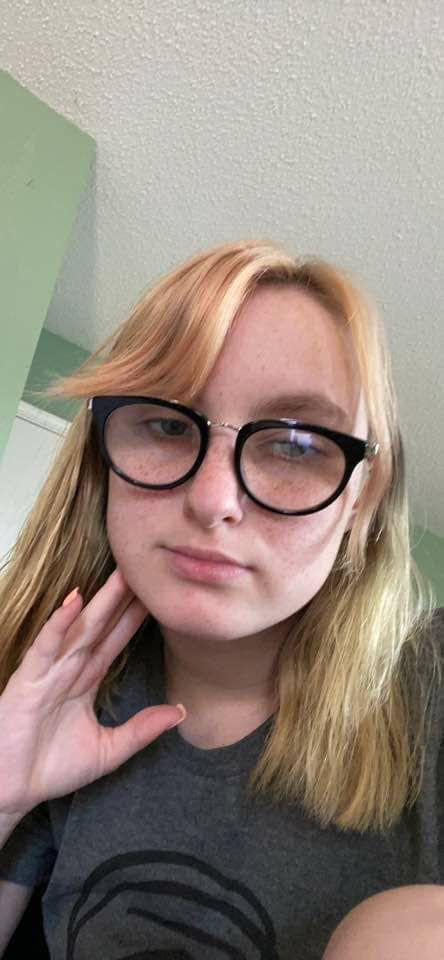 Hello guys, I'm 24 years 💋 Your sexy. needs an