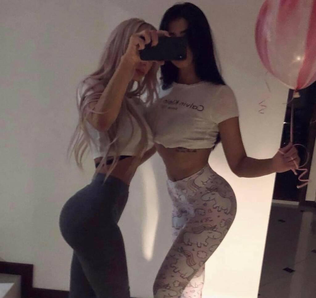 Perfect blonde playmate ready to play lowrules duos