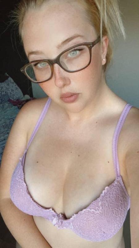 I’m Available for hookup 💓💖
