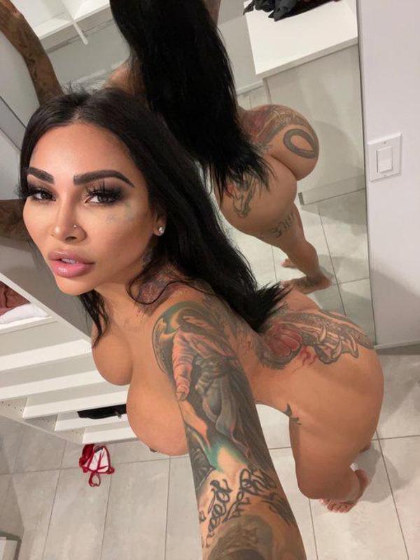 I’m available for incall and outcall services❤️😍