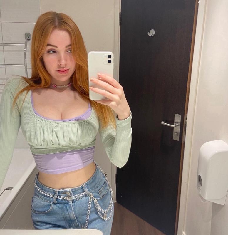 Hey there I’m available to have fun 🥰🥰🍆🍆