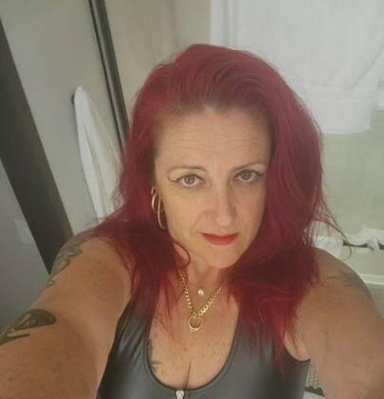 FREE SEX THIS SUNDAY WITH A MATURE 50 YEARS OLD