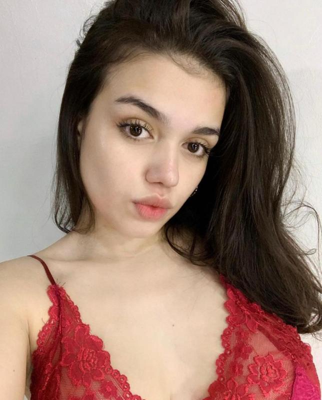 Sexy Ginny 😍🍆🍑