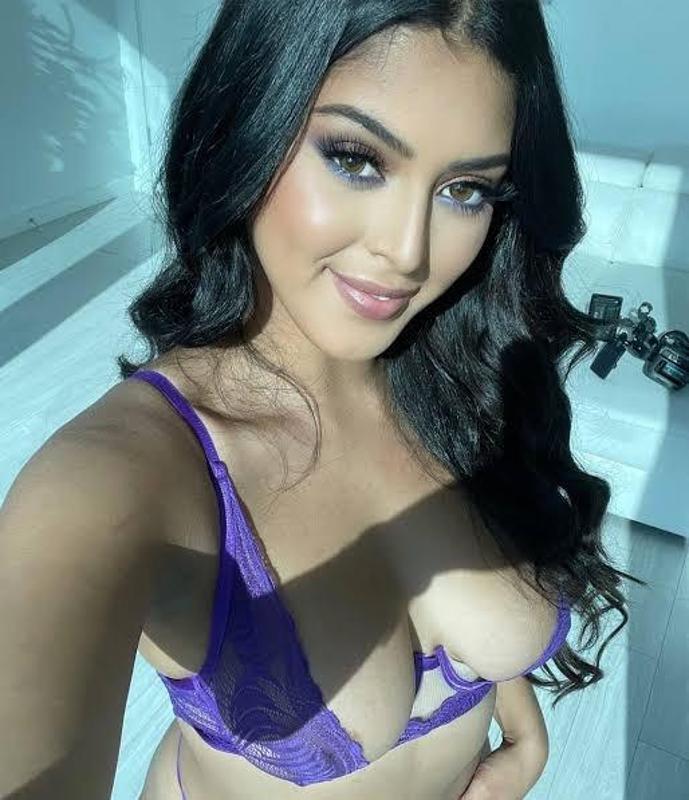 I would love to see your cum on my boobs 💦🍆come and get served hot